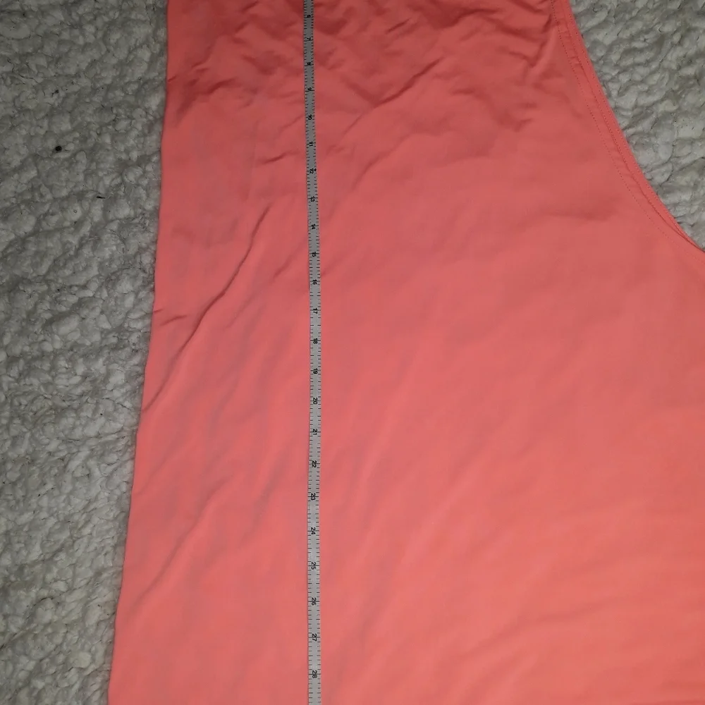 Drape front top - Picture 6 of 6